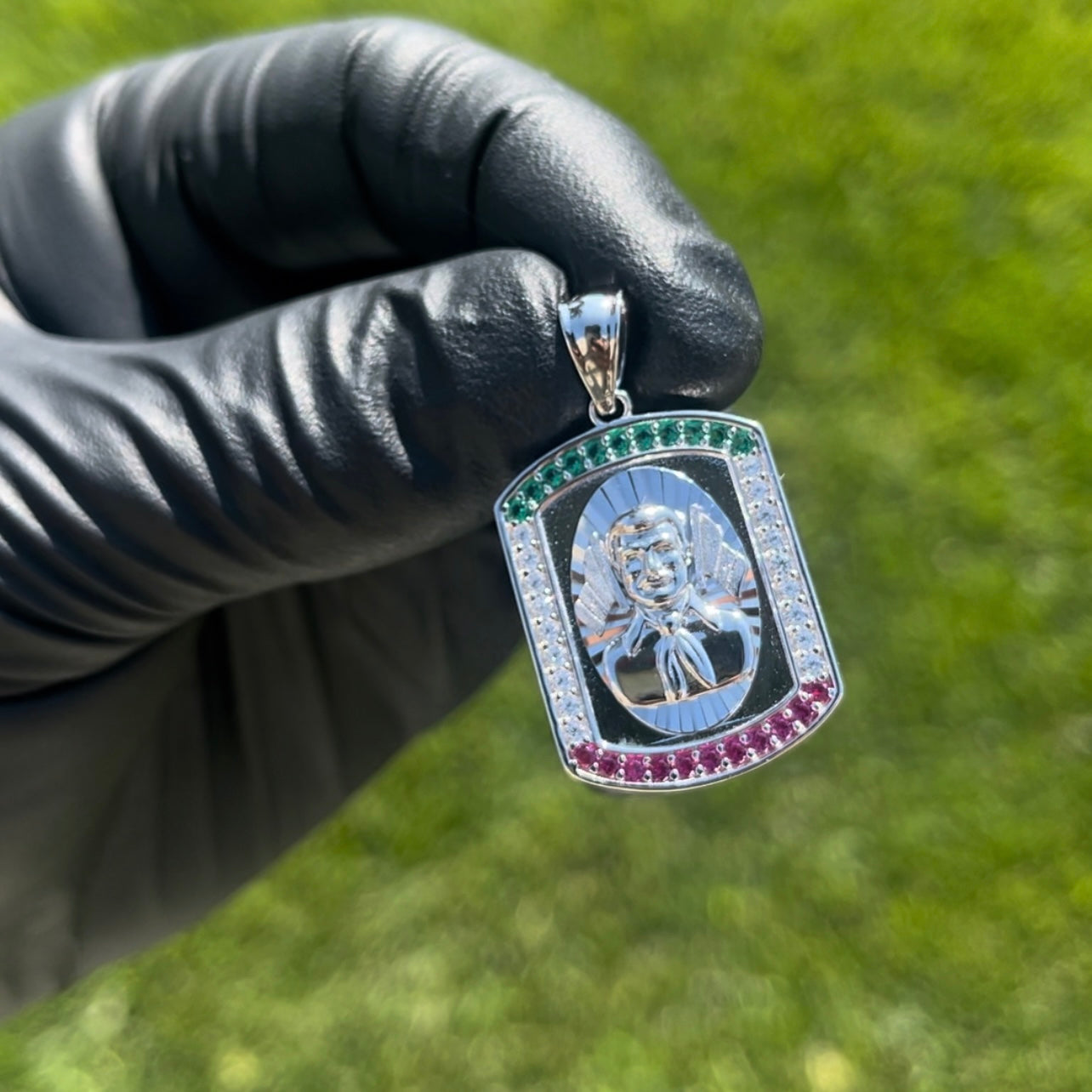 Silver 925 Diamond Cut Green Red and Clear Malverde Pendant